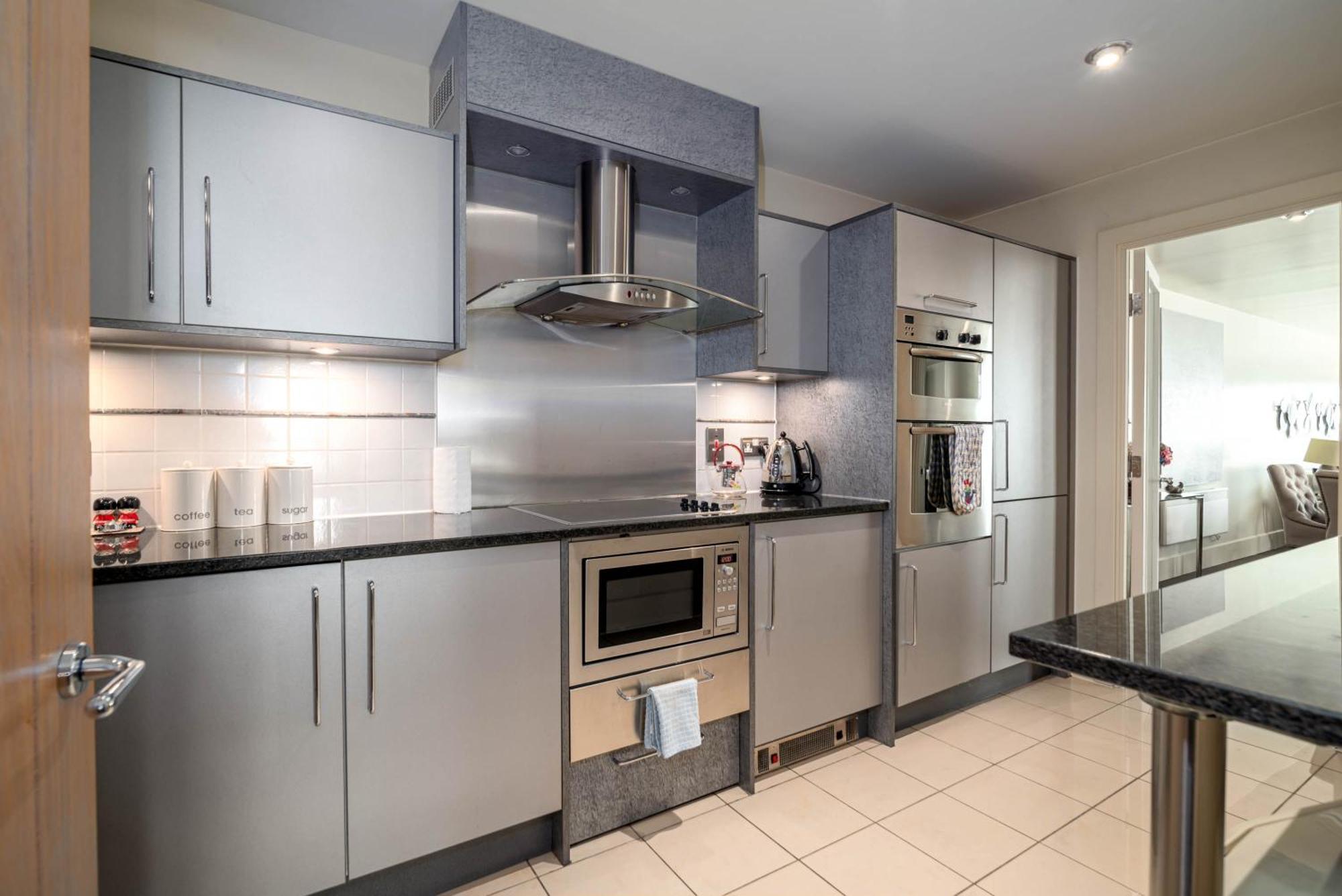 Fabulous 3 Bed Apartment In Vauxhall London Exterior photo