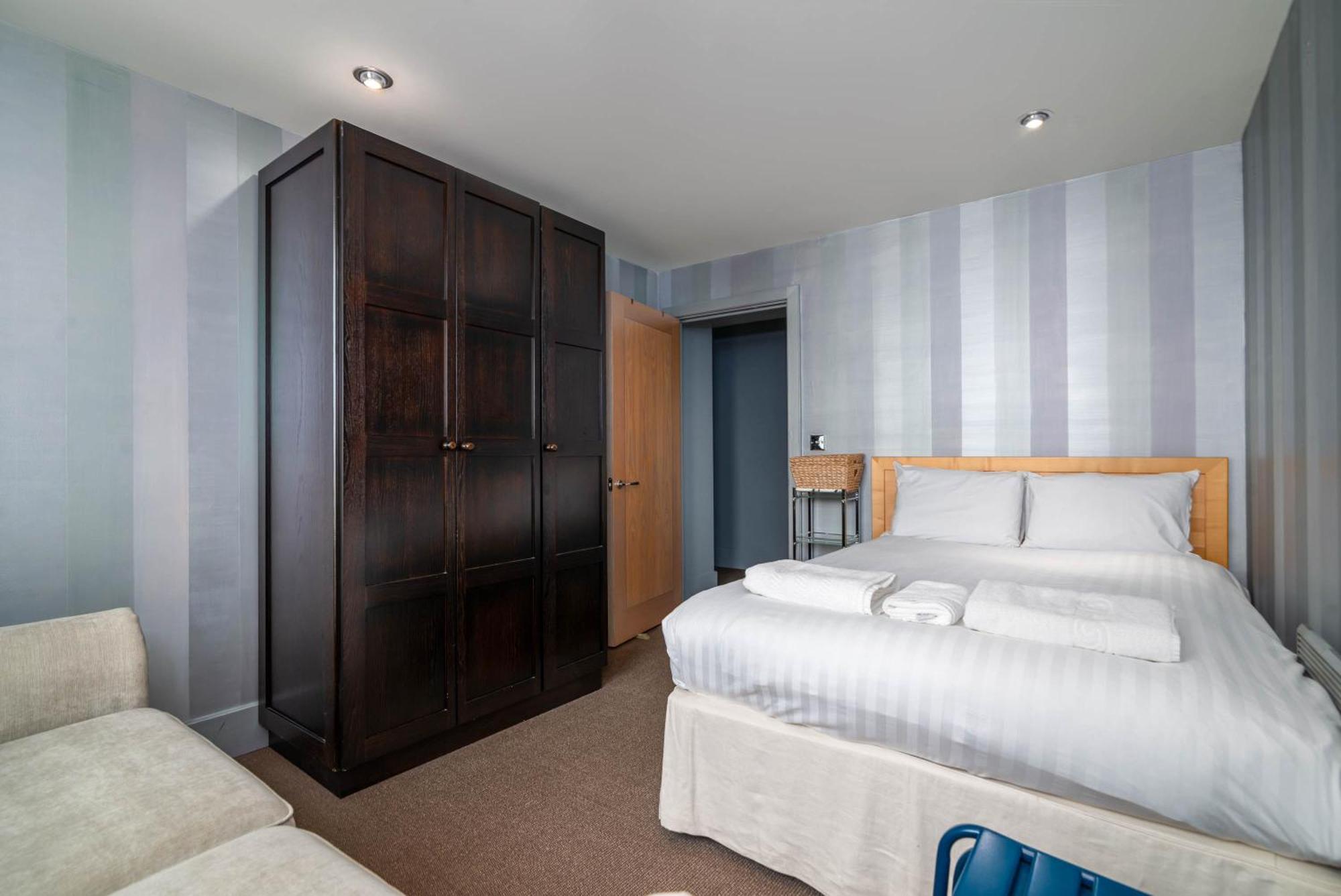 Fabulous 3 Bed Apartment In Vauxhall London Exterior photo