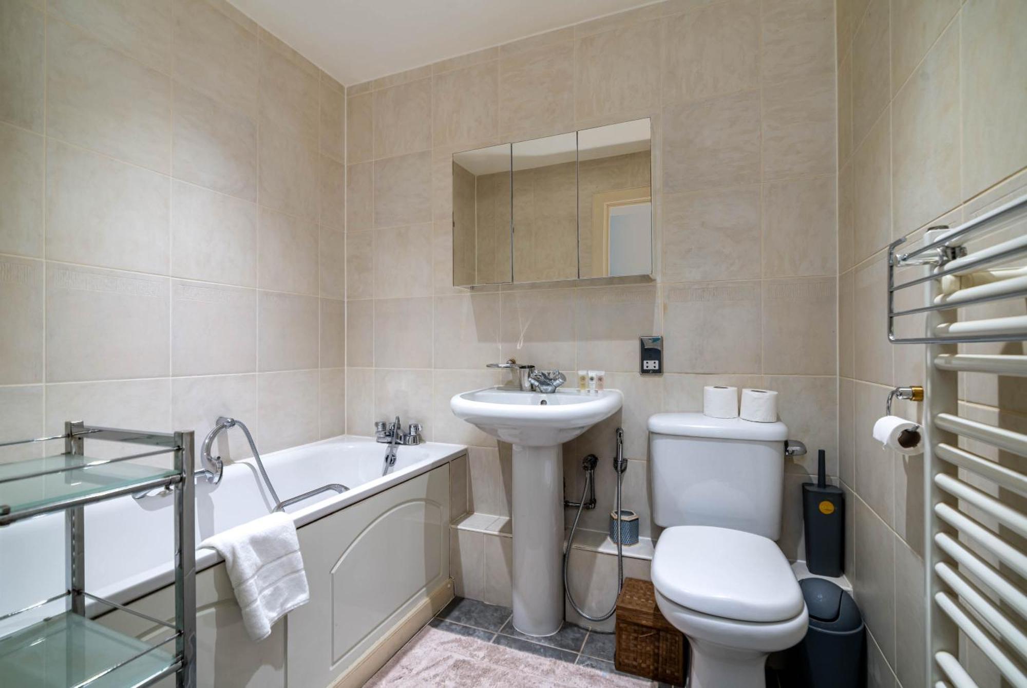 Fabulous 3 Bed Apartment In Vauxhall London Exterior photo