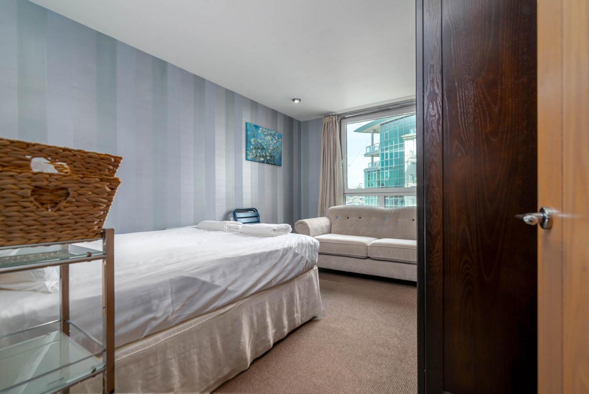 Fabulous 3 Bed Apartment In Vauxhall London Exterior photo