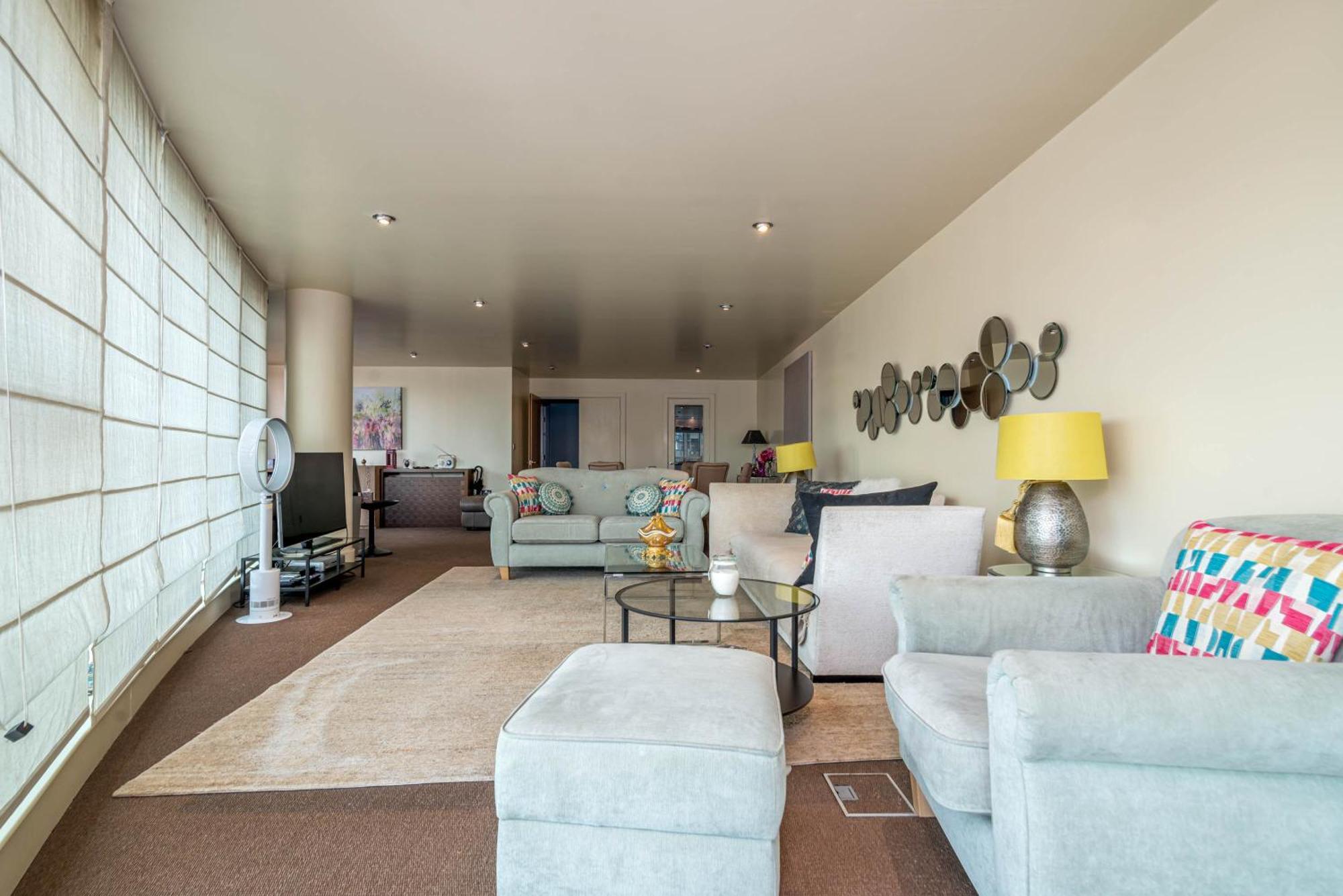 Fabulous 3 Bed Apartment In Vauxhall London Exterior photo